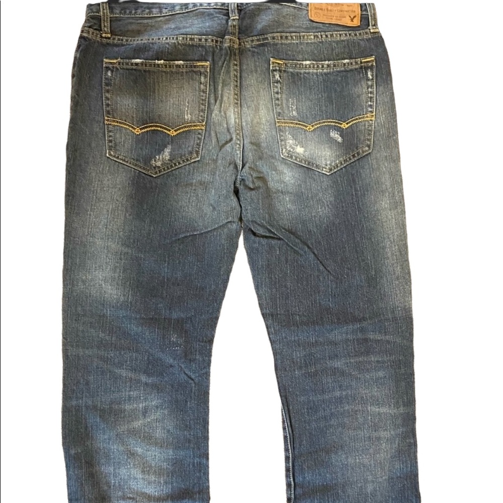 American Eagle Ripped Jeans - Picture 4 of 6